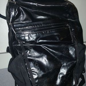 COPY - Vintage Patagonia Blackhole Backpack 26L